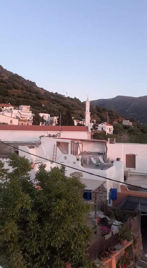 Maria'S Villa Mirsini  ภายนอก รูปภาพ