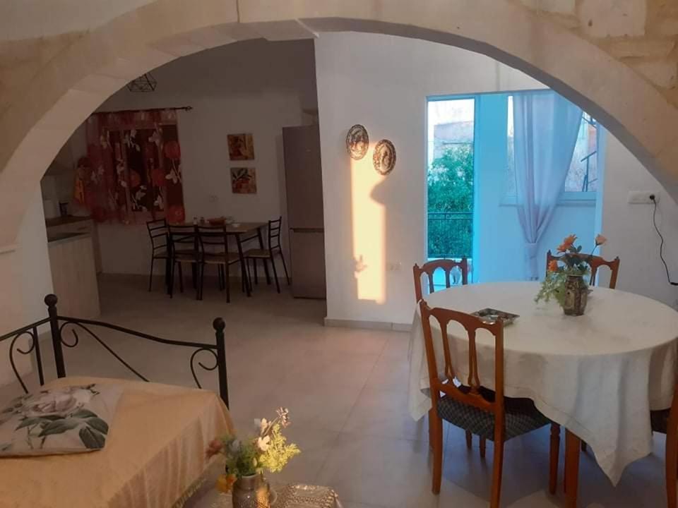 Maria'S Villa Mirsini  ภายนอก รูปภาพ